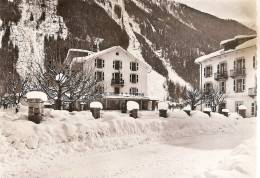 Hautes Savoie - 74 - Chamonix , école Nationale De Ski Et D'alpinisme En 1967 , Ed Photo Gaillard - Chamonix-Mont-Blanc