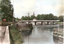 Doubs - 25 - Audincourt Le Pont Sur Le Doubs Et Le Temple - Autres & Non Classés