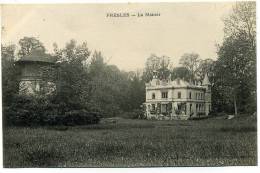 95- Presles  ; Le Manoir. - Presles