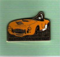 Pin´s  Sport  Automobile, Rallye, BARDAHL  TROPHY  1992, Voiture  Jaune - Rallye