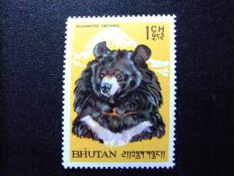 BHUTAN Año 1966 Yvert Nº 63 / 66 ** MAMIFEROS  + Yvert Nº 198 / 202 ** PAJAROS - Selvaggina