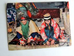 Carte Postale Ancienne : AFGHANISTAN : Carpet Weavers Of Northern Provinces - Afganistán