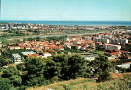 CPM    SAINT LAURENT DU VAR    Le Vieux Village Et L'aéroport - Saint-Laurent-du-Var