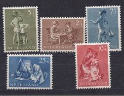Netherlands1954:Michel649-53mnh** - Unused Stamps