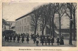 ( CPA 92)  BOURG-LA-REINE  /  Pensionnat Cahuzac  (Classes Et Chapelle ) -  (défaut Coin Haut Gauche) - Bourg La Reine