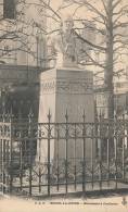 ( CPA 92)  BOURG-LA-REINE  /  Monument à Condorcet  - - Bourg La Reine