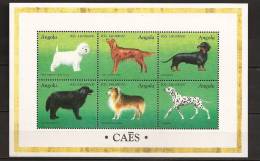 Angola 1998 N° 1151 / 6 ** Chiens, Dalmatien, Berger Shetland, Terre-neuve, Teckel, Setter Irlandais, Terrier écossais - Angola