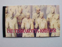 UNO-Wien 240/5 MH 2 Booklet 2 **/MNH, UNESCO-Welterbe: Die Terrakotta-Krieger - Booklets