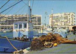 CPM Saint-Cyprien (Pyrénées Orientales, 66) Port De Pêche Et Résidences - Timbre 1978 - Saint Cyprien