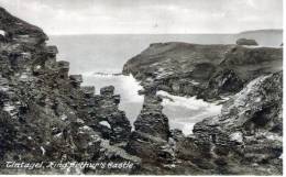 Beatiful Old Post Card    " TINTAGEL, KING ARTHUR'S  CASTLE " - Other & Unclassified