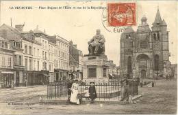 LE NEUBOURG - Place Dupont De L'Eure Et Rue De La République - Animé - Le Neubourg