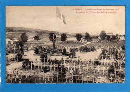 VERDUN CIMETIERE MILITAIRE DU FAUBOURG PAVE ,AU CENTRE LA TOMBE DES 7 SOLDATS INCONNUS - Soldatenfriedhöfen