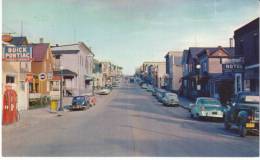 Ely MN Minnesota, Sheridan Avenue Street Scene, Gas Station Pumps, Pontiac Buick Sign, C1950s Vintage Postcard - Altri & Non Classificati