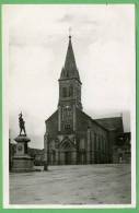 61 BRIOUZE - L'église Et Le Monument Aux Morts 1914-1918 - Briouze