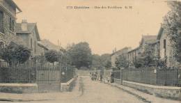 ( CPA 92)  CHÂTILLON  /  Rue Des Pavillons  - - Châtillon