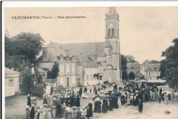 PLEUMARTIN - Une Procession - Pleumartin