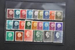 H 064 ++ NETHERLANDS OLDER LOT   ++ SEE PICTURE FOR DETAILS - Collections
