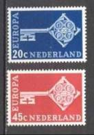 Pays-Bas 871/872   * *  TB - 1968