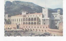 CPA-1958-MONACO-LA PRINCIPAUTE DE MONACO-LE PALAIS DU PRINCE-ANIMEE-FOULE ASSISTANT A LA RELEVE DE LA GARDE - Prince's Palace
