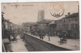 Delcampe - BELLE CPA MONTBRISON, QUAI DE LA PORCHERIE, ANIMATION, CHARIOTS, BRASSERIE ? VINS VINAIGRES SPIRITUEUX LIQUEURS LOIRE 42 - Montbrison