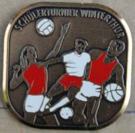 SCHULERTURNIER WINTERTHUR - TOURNOIS SCOLAIRE WINTERTHOUR- FOOTBALL - VOLLEY BALL - BAKET BALL    -    4 - Autres & Non Classés