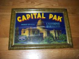 Old Commercials In A Wooden Frame - Capital Pak, USA - Sonstige & Ohne Zuordnung