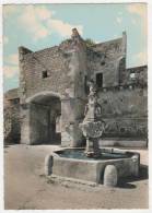 CPSM PERNES LES FONTAINES, PORTE NOTRE DAME ET FONTAINE DU CARNERAN, VAUCLUSE 84 - Pernes Les Fontaines