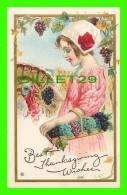 BEST THANKSGIVING WISHES-  LITTLE GIRL GIVING RAISINS TO A TURKEY - EMBOSSED - WRITTEN - SERIES 252 B - - Giorno Del Ringraziamento