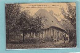 76  - ENVIRONS DE ST-ROMAIN - LA REMUEE - Vieille Chaumière Du XVIe Siecle ( Ancie-  1910  -  TRES BELLE CARTE ANIMEE  - - Saint Romain De Colbosc