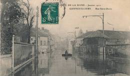( CPA 92)  GENNEVILLIERS  /  Crue De La Seine ( Janvier 1910 ) Rue Saint-Denis - - Gennevilliers