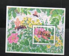 LOT 556 - MOLDAVIE BF 16 ** - GUEPES Et FLEURS - Cote 6.50 € - Abeilles