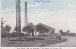 CPSM 9X14   De  LAKE SHORE PARK And MUNICIPAL WATER PLANT - TWO RIVERS. WIS - Autres & Non Classés