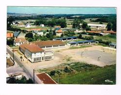 LENCLOITRE ( Vienne )   Vue Aérienne - Le Groupe Scolaire ..... - Lencloitre