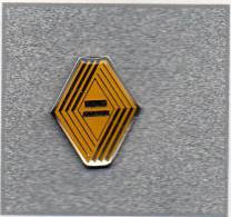 Pin´s  Automobiles  Renault   Denis  CARNON - Renault