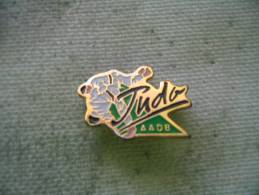 Pin´s AADB (Association Animation DAME BLANCHE) - AADB JUDO - Judo