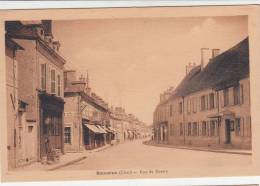 18 - Sancoins - Rue De Nevers - Editeur: Moreau - Sancoins