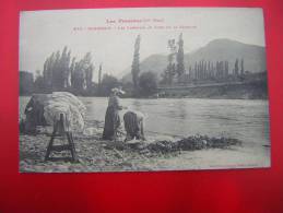 CPA 31 LES PYRENEES ( 1er SERIE ) BARBAZAN LES LAVEUSES AU BORD DE LA GARONNE VOYAGEE 1915  TAMPON HOPITAL TEMPORAIRE - Barbazan