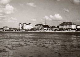 00302 Blick Auf Den Strand In Cuxhaven Duhnen - Cuxhaven