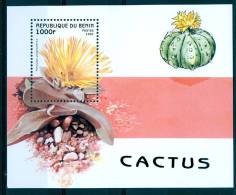Benin 1997 Cactus MNH** - Lot. A278 - Cactus