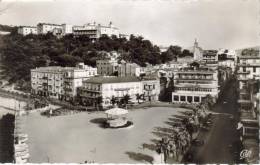 CPSM SKIKDA Ex. PHILIPPEVILLE (Algérie) - Place Marqué Et Rue Clémenceau - Skikda (Philippeville)