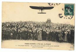 CP PARIS MADRID 21 MAI 1911 LE DEPART N°2 UNE GRAPPE HUMAINE AVANT LA CATASTROPHE - Reuniones