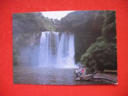 Cheonji-yeon Waterfall - Corée Du Sud