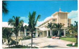 BAH-1  NASSAU : The New And Beautiful Nassau Beach Lodge - Bahama's