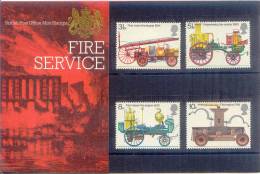 Grande-Bretagne N°721 à 724 - Bicentenaire De La Loi Sur La Protection Des Incendies - Véhicules De Pompiers (1974) - Presentation Packs