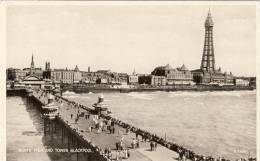 BLACKPOOL - North Pier And Tower - Blackpool