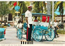 Nassau Bahamas - Constable On Traffic Duty - Uniforme Policier - Bahamas