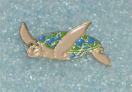 SWIMMING WORLD CHAMPIONSHIP 1994. ROMA Badge Pin * Natation Natación Schwimmen Nuoto Turtle Tortue Tartaruga Schildkröte - Natation