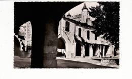 Carte 1950 MONFLANQUIN / FAçADE DES CORNIERES ET LE CLOCHER - Monflanquin