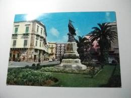 Monumento Ai Caduti Piazza IV Novembre Terlizzi Bari - War Memorials