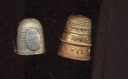 Dés Du Soldat (Dé Double) (Inscriptions Forget Me Not  Et I Love You Et Sur L´autre Dé Darling - Thimbles